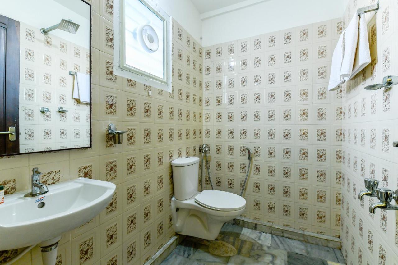 Oyo 11328 Hotel Chandrika Residency Kochi Eksteriør billede