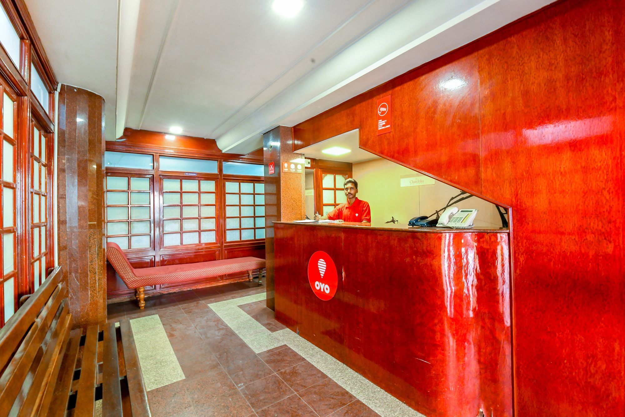 Oyo 11328 Hotel Chandrika Residency Kochi Eksteriør billede