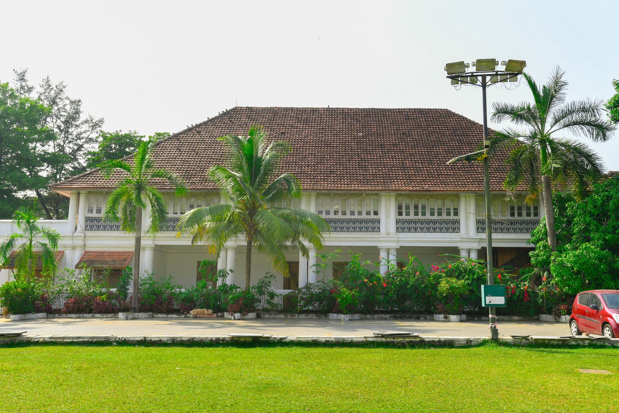 Oyo 11328 Hotel Chandrika Residency Kochi Eksteriør billede